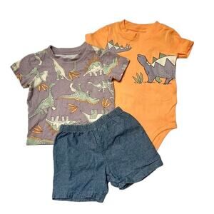 Carter’s 3 Piece Dinosaur Outfit Bundle Size 12 months